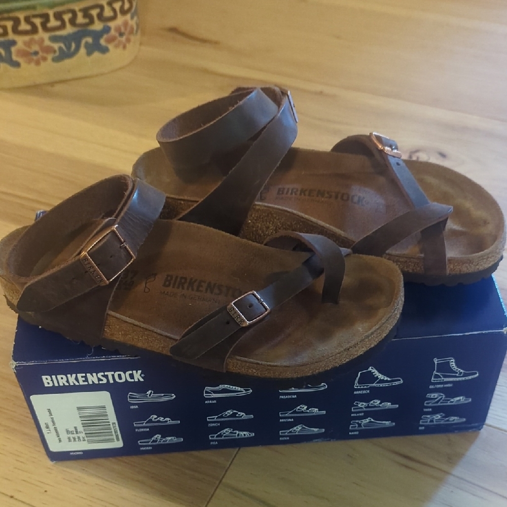 Birkenstock Yara Sandal - Havana Oiled Leather Size 37